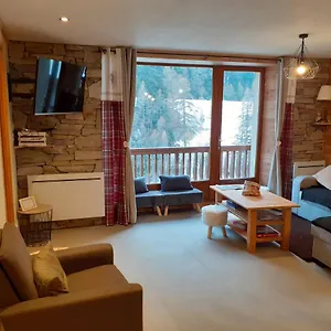 Chaleureux Avec Wifi De 10 Personnes à Val-cenis Appartement
